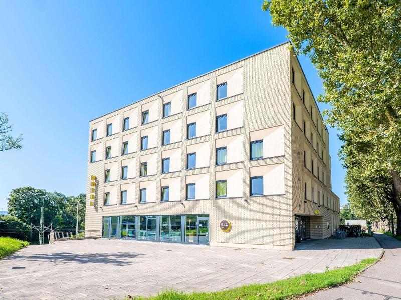 0EAE9C496F3F796858A72BB5DAF4D373