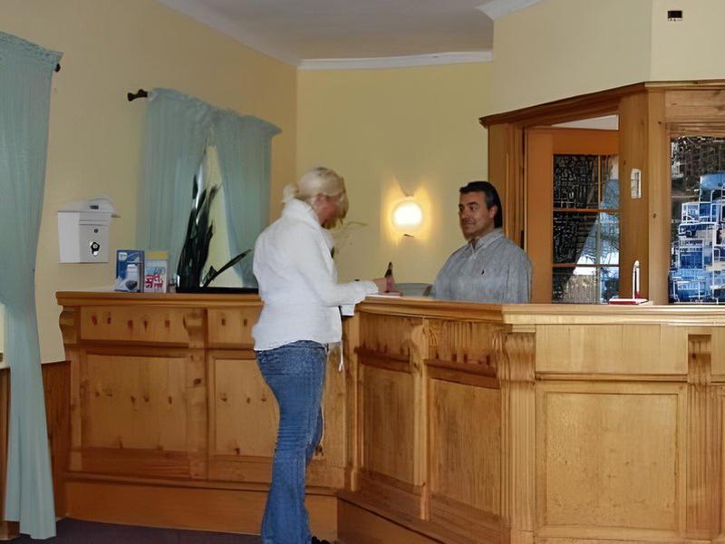 9E3D781B92593790639FA36242984C71