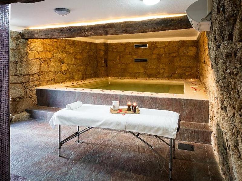 4CEE53FDE978313AE0A06FA837B4BBE1