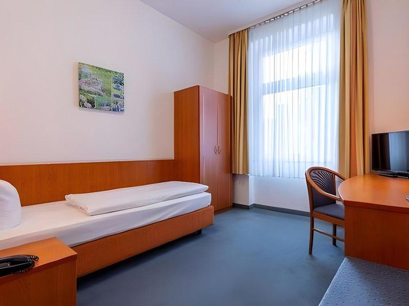 DE4CB69C78B4834C6527CCC860829E99