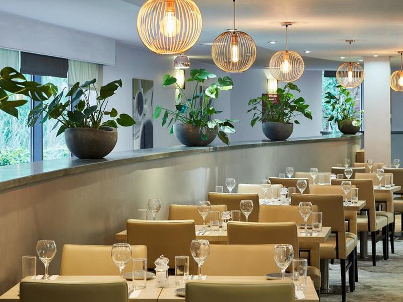 F8E4D949DC96A95D6EB77011CF4C611F