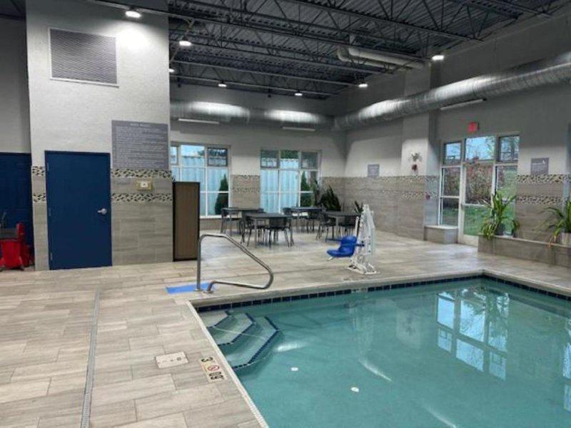 22E82C3FDDB786F5E56429FBE4A6AFD2