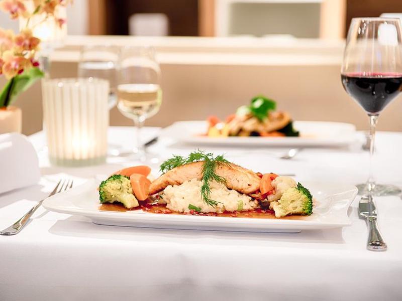 6DCA6EB78F630A0D8AD8919FF64B27D3