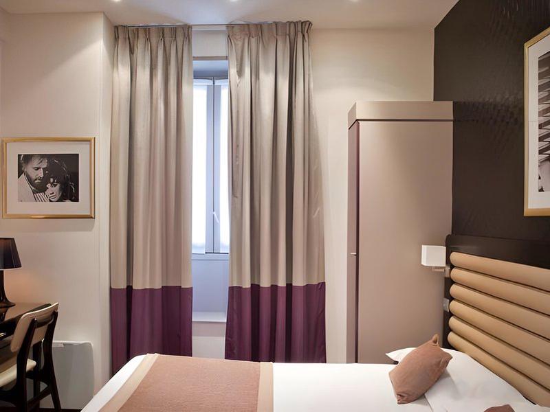 EBEF5611A8EA53B0B37DDB4B4A0ADAD6