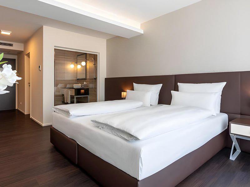 C856A5566B323EC2C67E90D76F6BA6FC