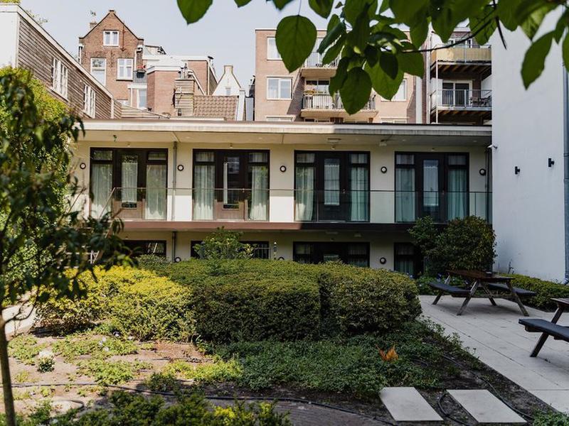 EDE2B9CC28C8D2AA620B23F03DF162AB