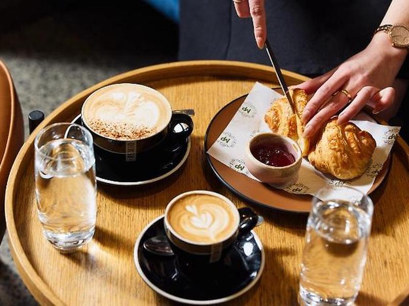 F206F9054D0C77D7FCDC1AB082B2DF47