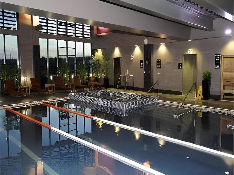 35BD239AA6476140F2C7D8270BEDDC92