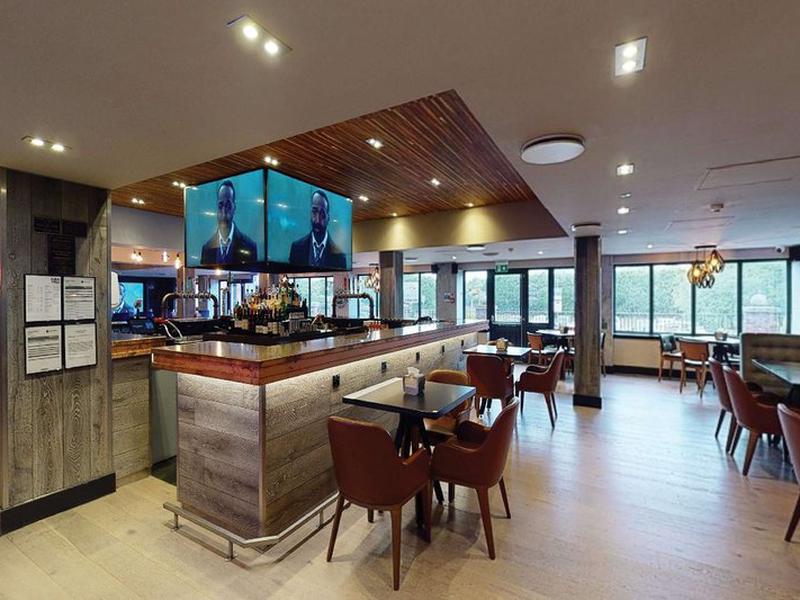 8B09A389C4A2B4EA77F783BE0FF380A4