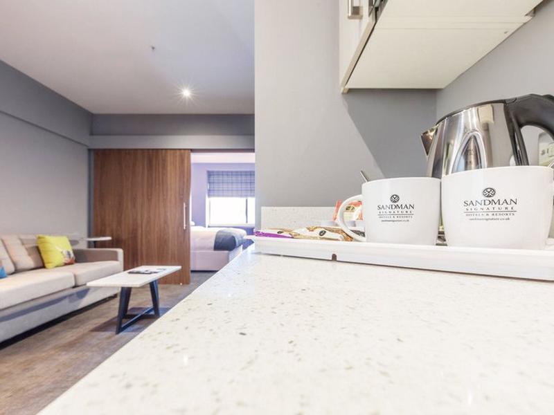 40DB24C5083D75CF0E61E6ED8873CA5E