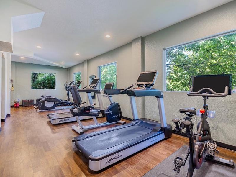 57D34542D2C845D455A202A388AA3C91