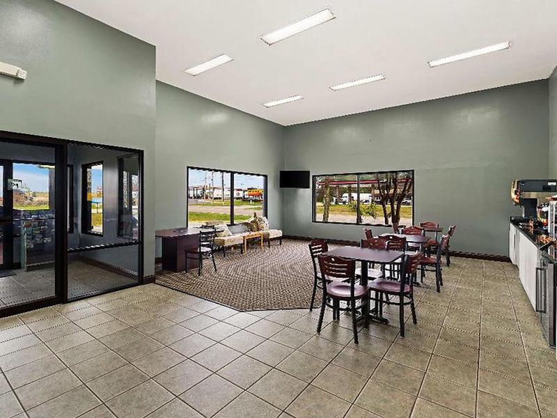 4171F093AA014A9B1A106382AE3E6A9C