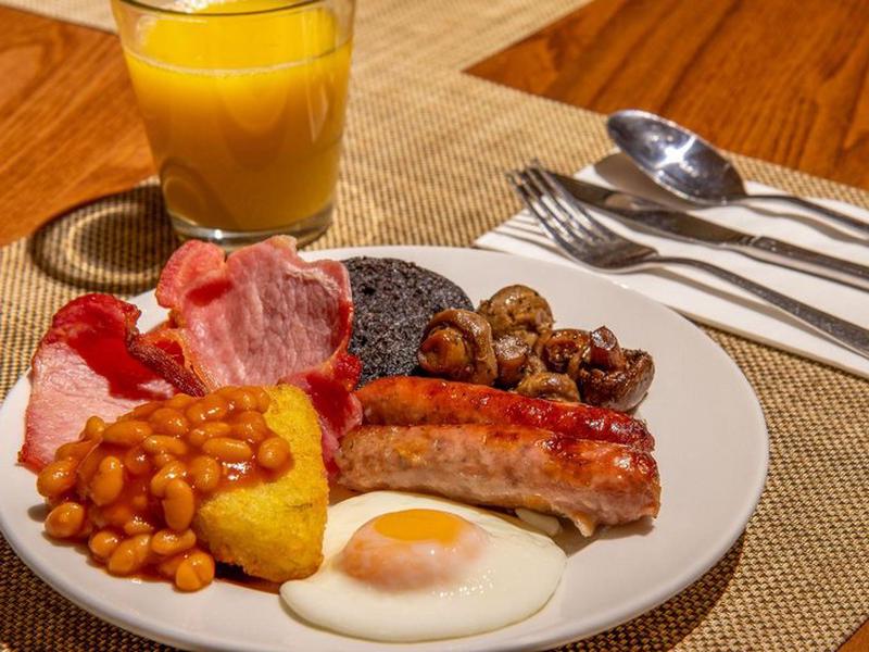 8E5717639B191015F152D0C598C82A8F