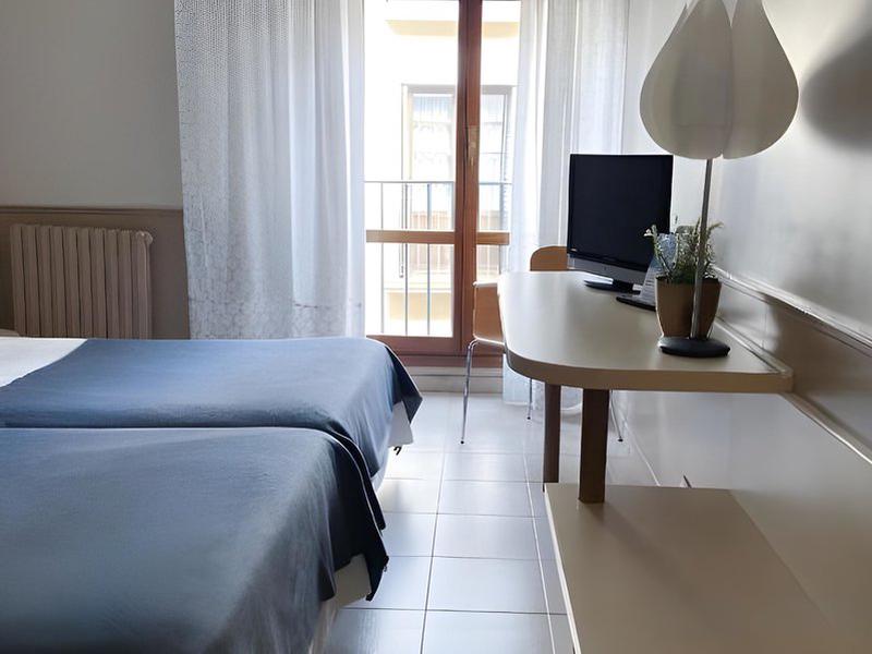 83F2287806C974C5FFB610DF1E926B7E