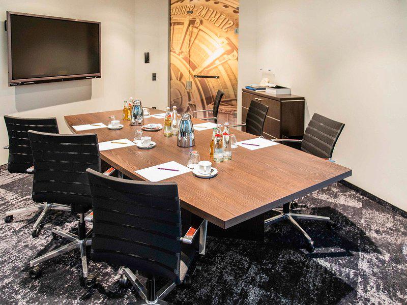 3A39DEC5794D15D67410F08611BC10FE