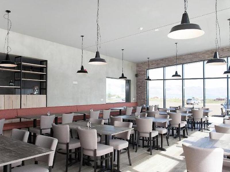 52BC56189A89E697BC80DC5295D44F94