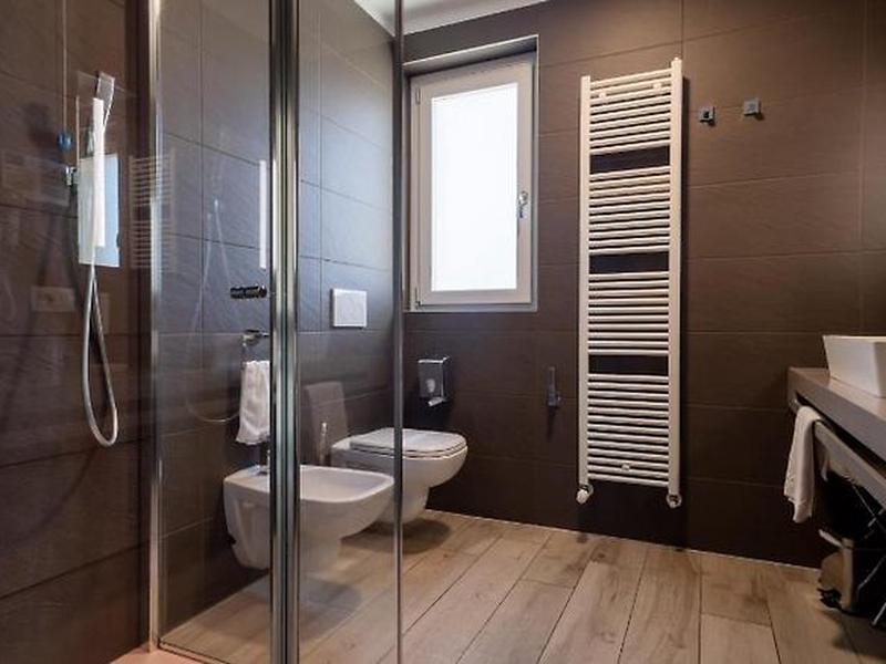 F7FF7E45F1D3F69814E97F853A2C5E8B