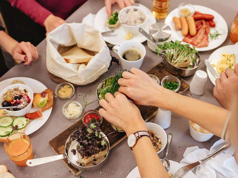 73F7E65E11DA3B8535F9D295DF236323