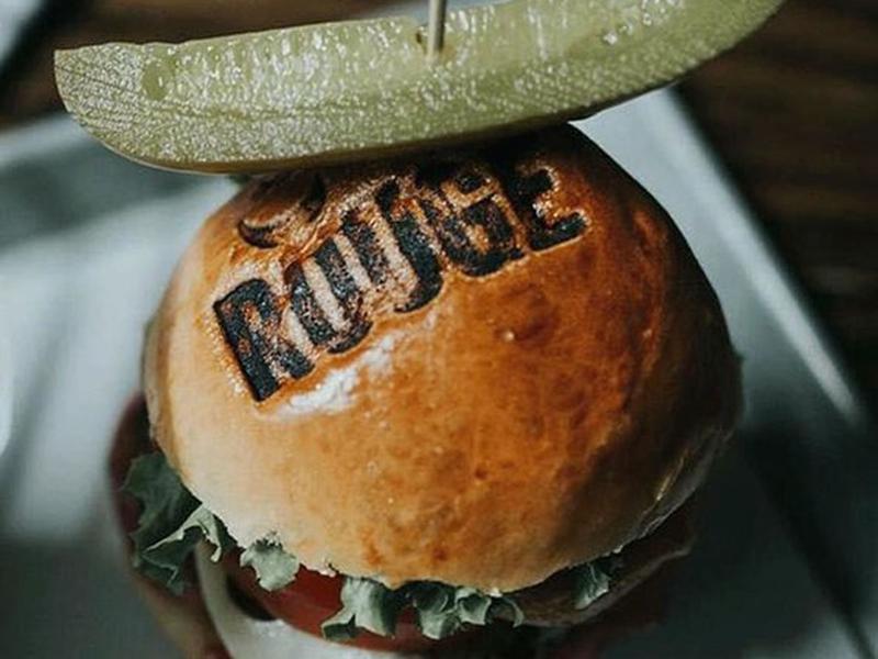 4579E2F39E83373F812F3D6F9CAF0481