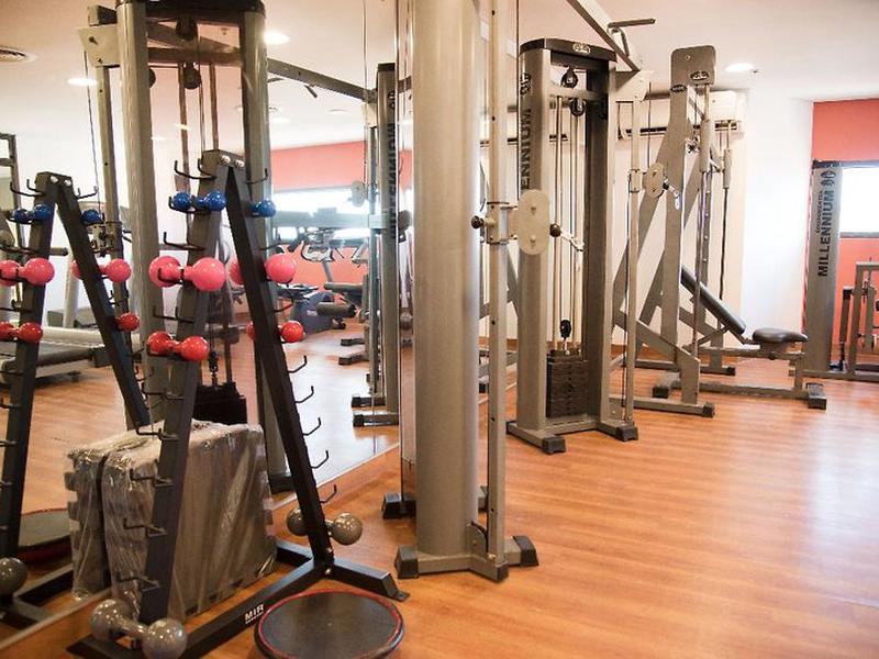 2426BB14AF1645E4B64D805F90249381