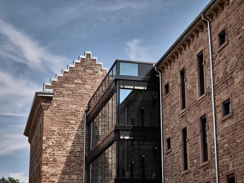 F96A9C7615F6BD71F210CCC84F06C1D9