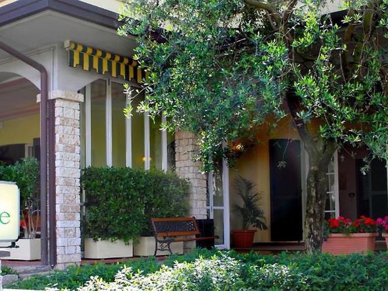 1E3312F864B4D4221B1ECC7383BE8D08