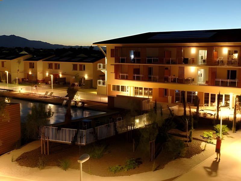 DCDD21E705B9AEDFBA4229126922CFF6