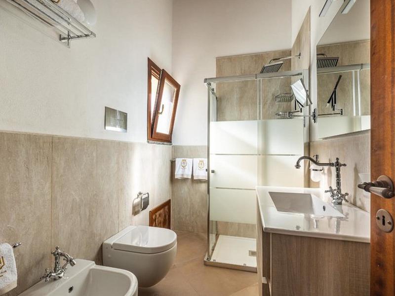 57E6044D96AFDC9A2A4094B06C24DEBF