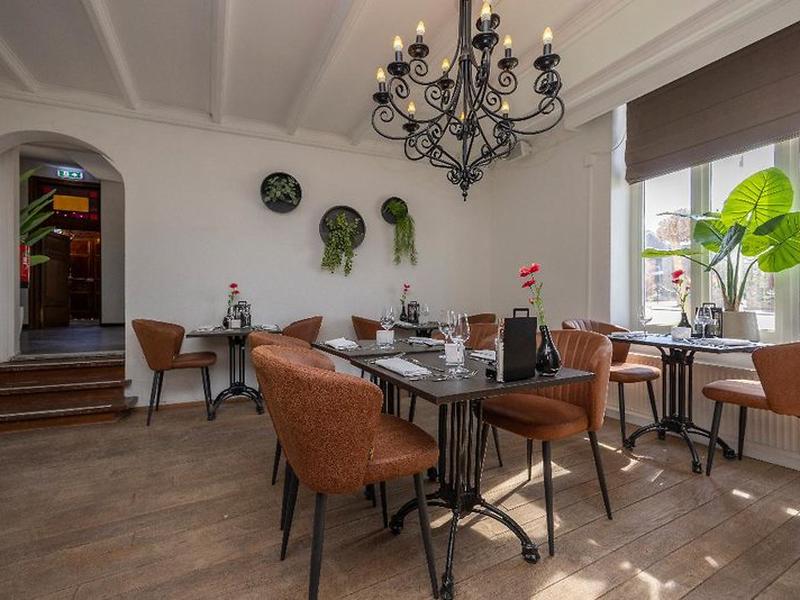 2B8E33F825295496FBAA9928D83DE84A