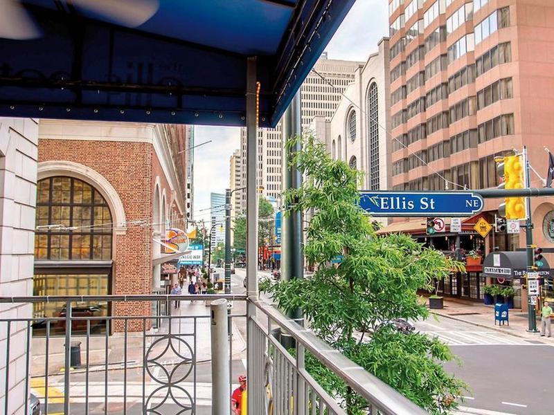 BD99FB1F9C2A736D7F0341F6F64B06B6