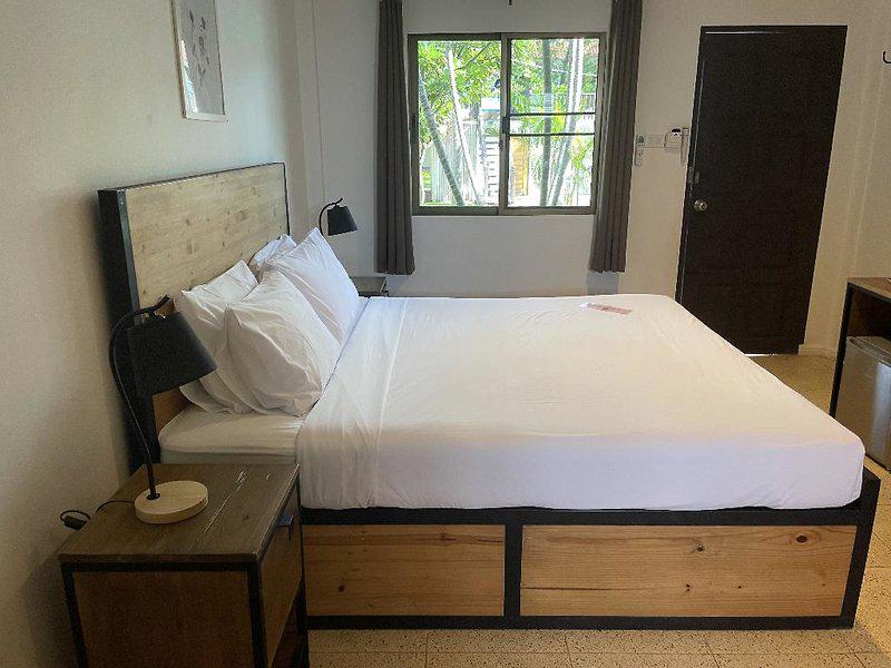 13DCB27EB1BB8080451FA27A3265B354