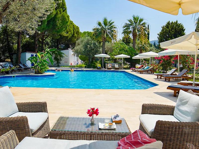 6621E19CA014CCCADDD5E9EE135F9DC4