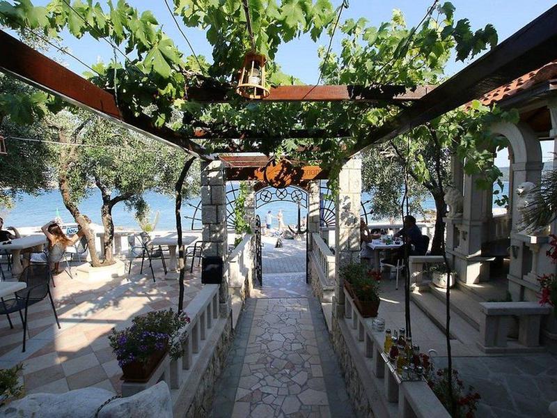 975D0108F75C77CBD4F690DB69DD9935