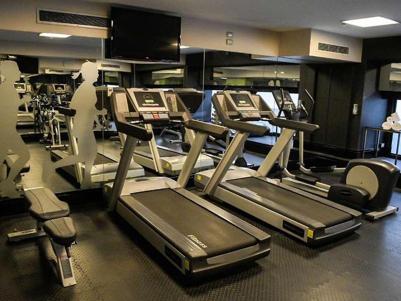 138F145E56940BD0A2D19601E43E000E