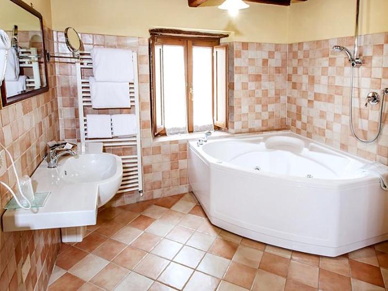 53AA56DBA28C8EDCF323FAA778D66236