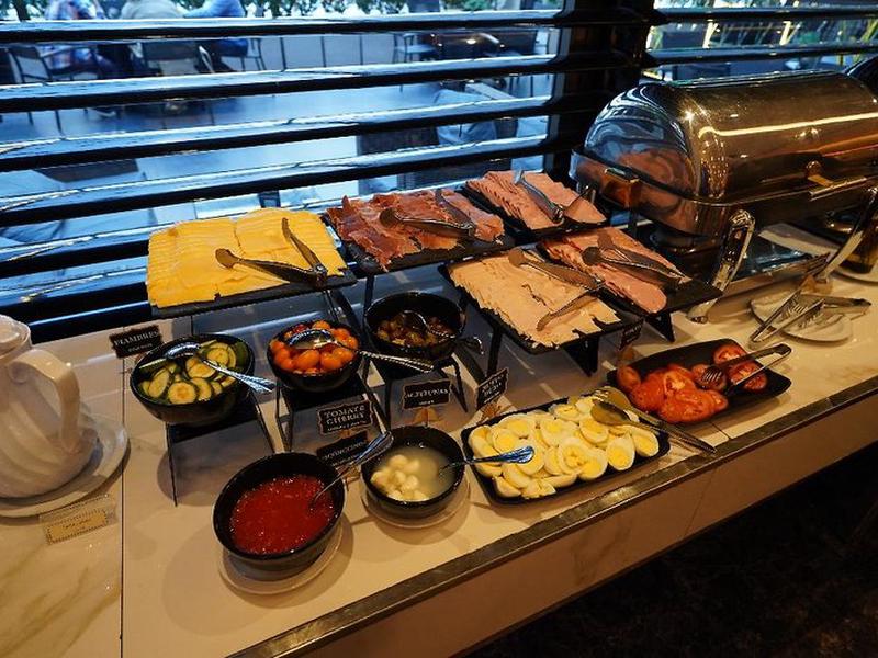 DE4223E976C33CE6E0C15D37D45ABEA2