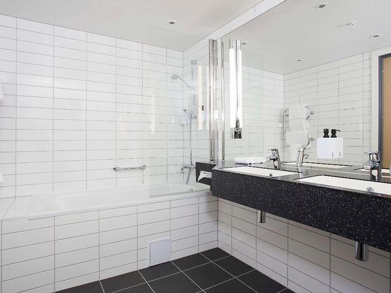 A655BC0B626FB2468D39A263378E6009