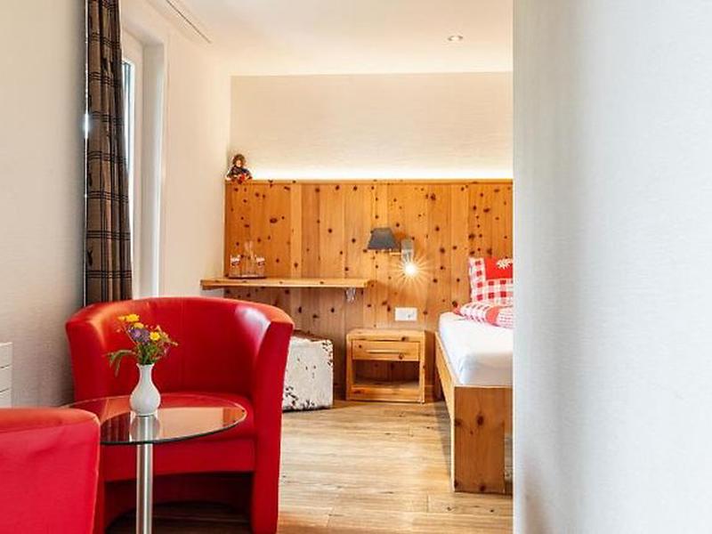 F2711E61AB74EE2890FCC0E97B3D5513