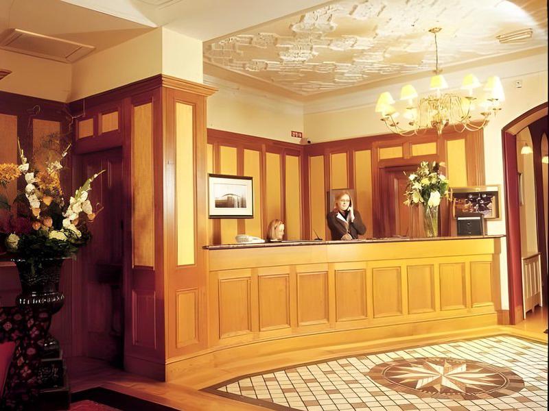 CDD56BB9F47FF147DA6851769A51EC38