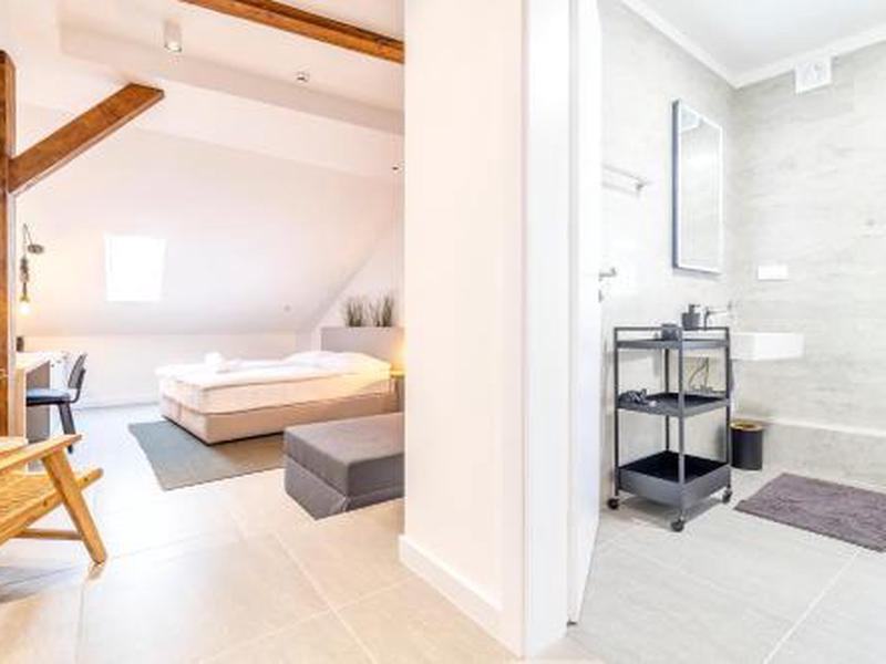 B088EA205EB968B843E12DB6E77F0BC9