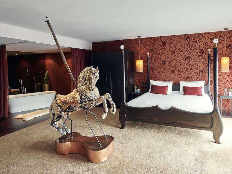 F9559D188A8BDDA67ABDA9E653DB88F0