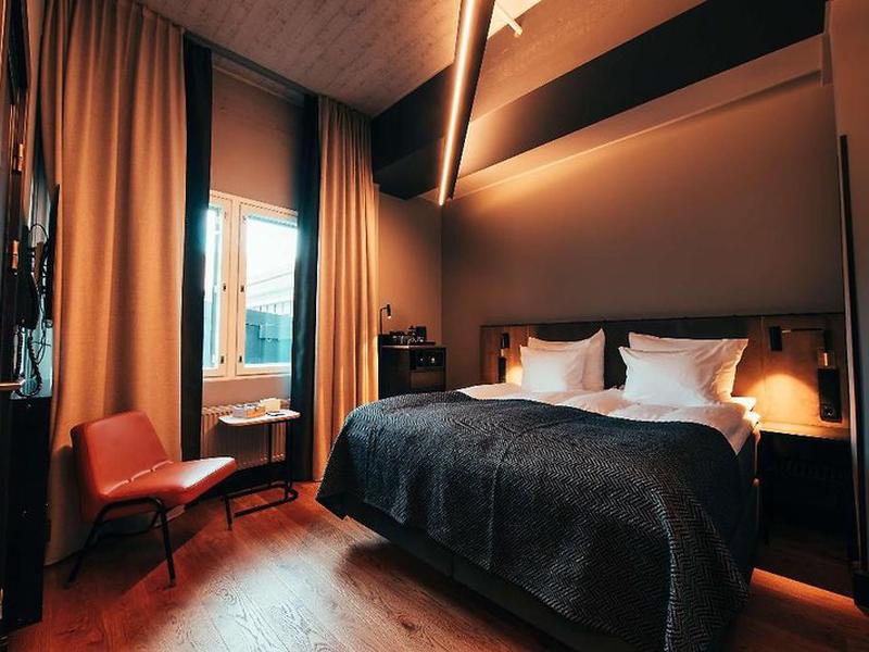 D75511D8DE611A426BDF6671DE7115C5