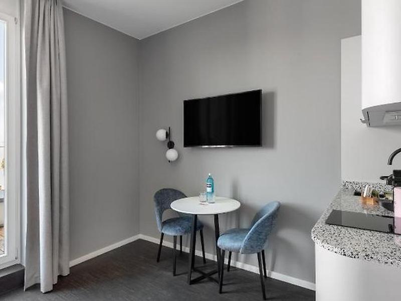 9FC155FF261A65767F3A8C1206C13C50