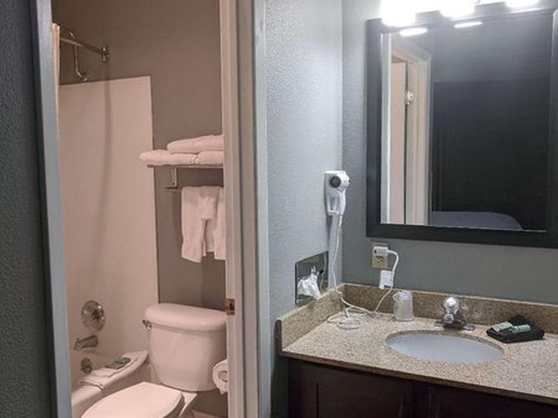 B0917E00120372074AA67A3F2520A836