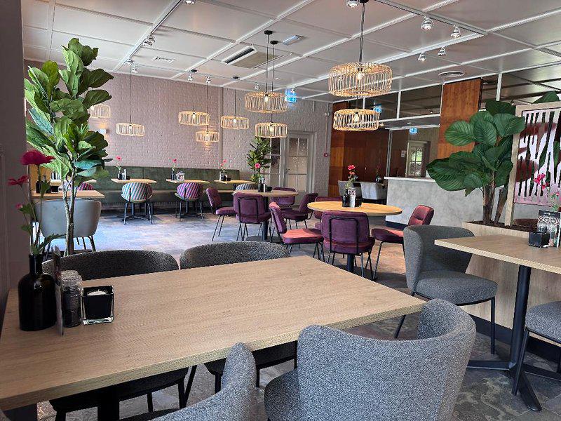 C7C9B978157C5A9555F6EAC72AF9494B