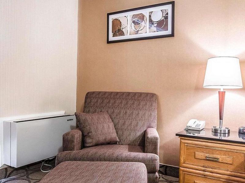 52923DBE0639BE659129D2BBD9207271