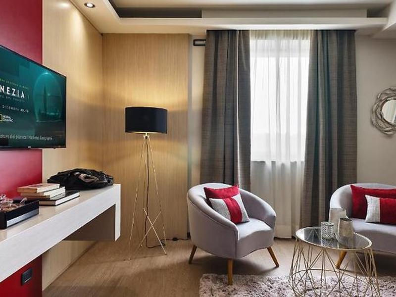 AEA1C080A776D37844EE1B94C05547EB