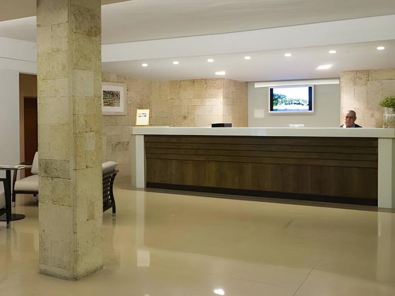 971D62B458FAE125D7C685AB25E51DA9