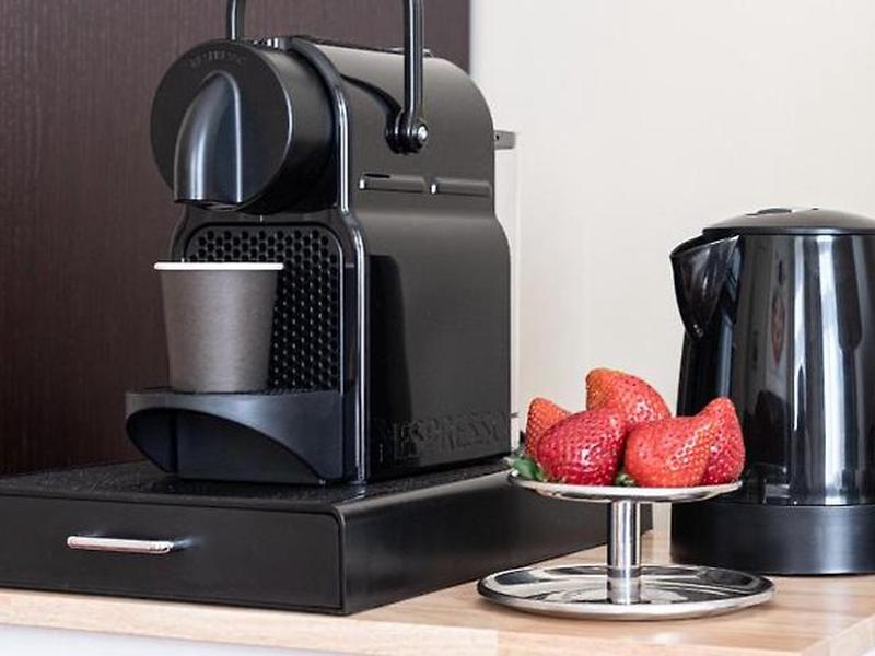 E58E543148B0B38F8685DB97982694E1