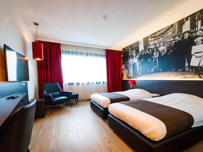 D245201DF7620B48A9F925E96BD3B667